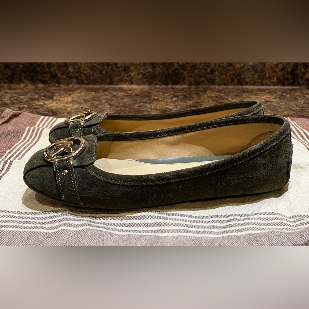 Michael Kors Women’s Forrest Green Suede Leather Fulton Moccasin Flats Sz 6 - Picture 2 of 7